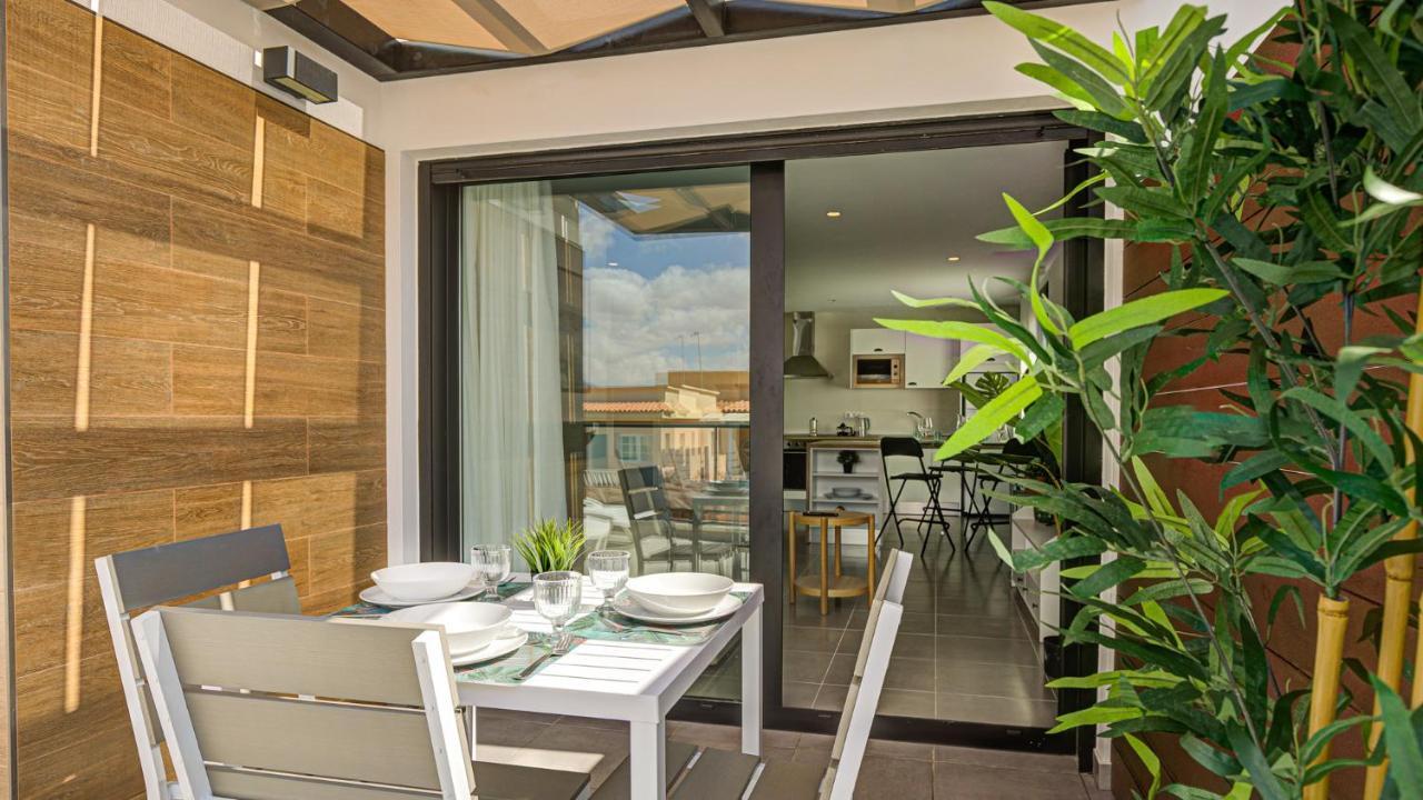 Oasis Apartments By Aloha Bay Caleta De Fuste Exterior photo